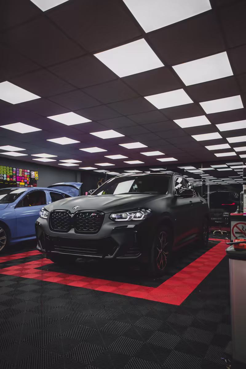 Оклейка BMW X4 в матовый чёрный — фото 6