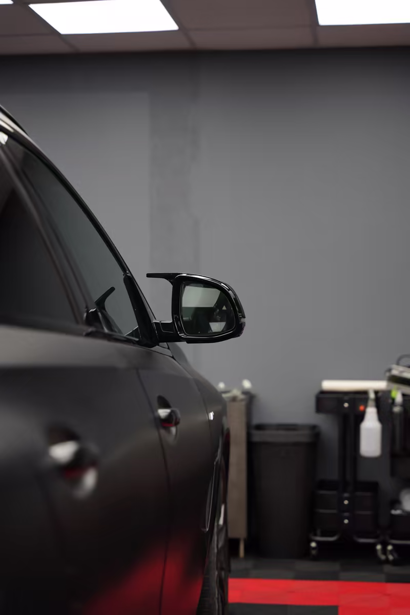 Оклейка BMW X6 в матовый чёрный — фото 4