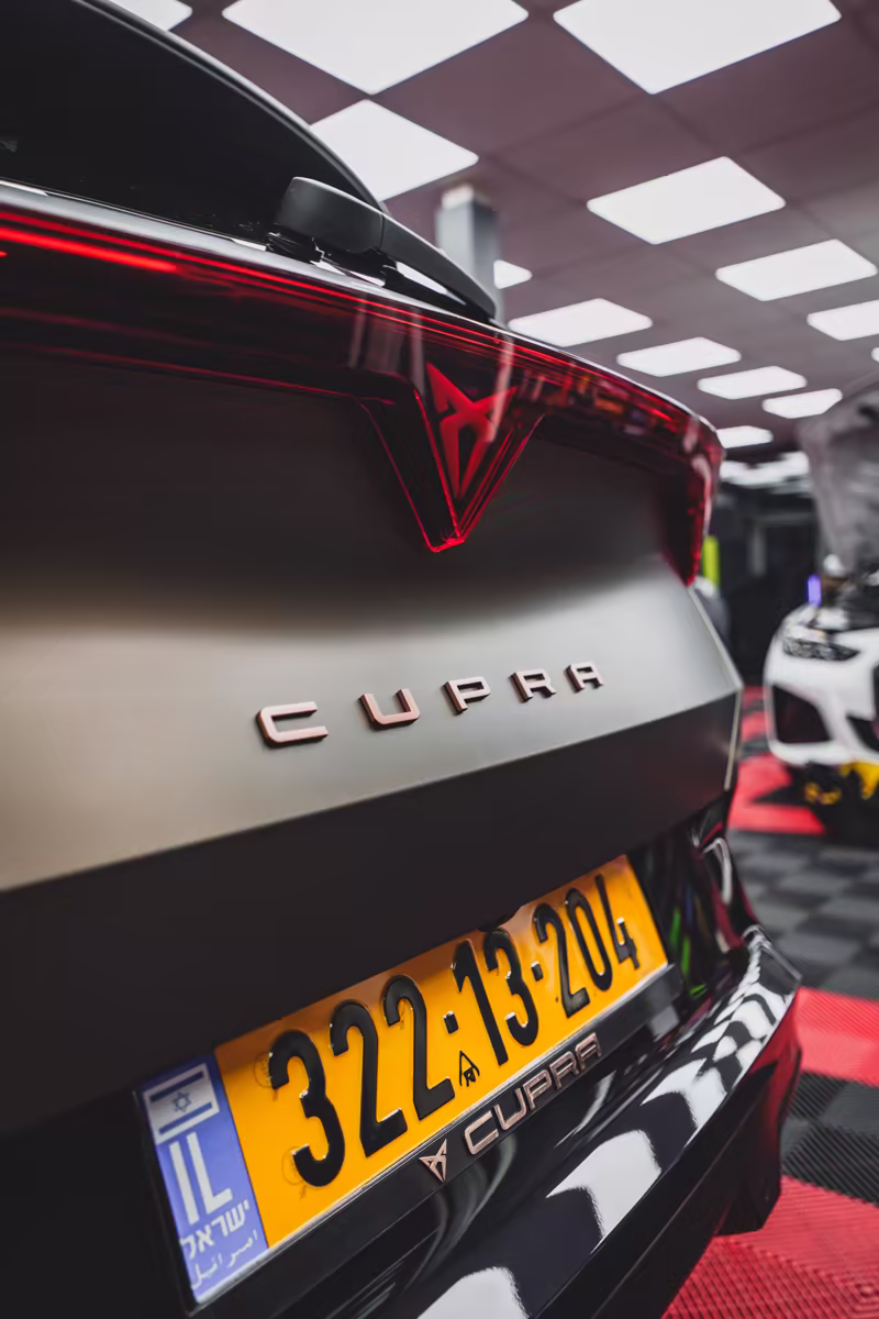 Плёнка PPF на Cupra Formentor — фото 6