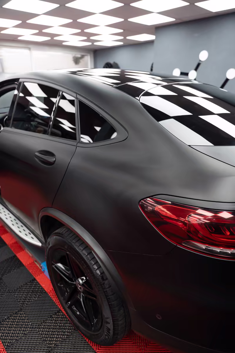 Оклейка Mercedes GLC в матовый чёрный — фото 5