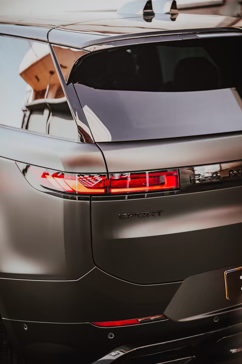 Оклейка Range Rover Sport в матовый чёрный — фото 6