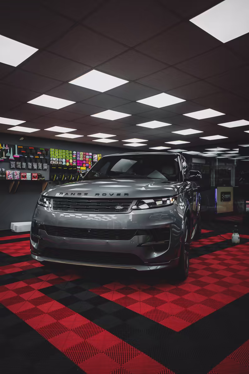Глянцевая плёнка PPF на Range Rover Sport