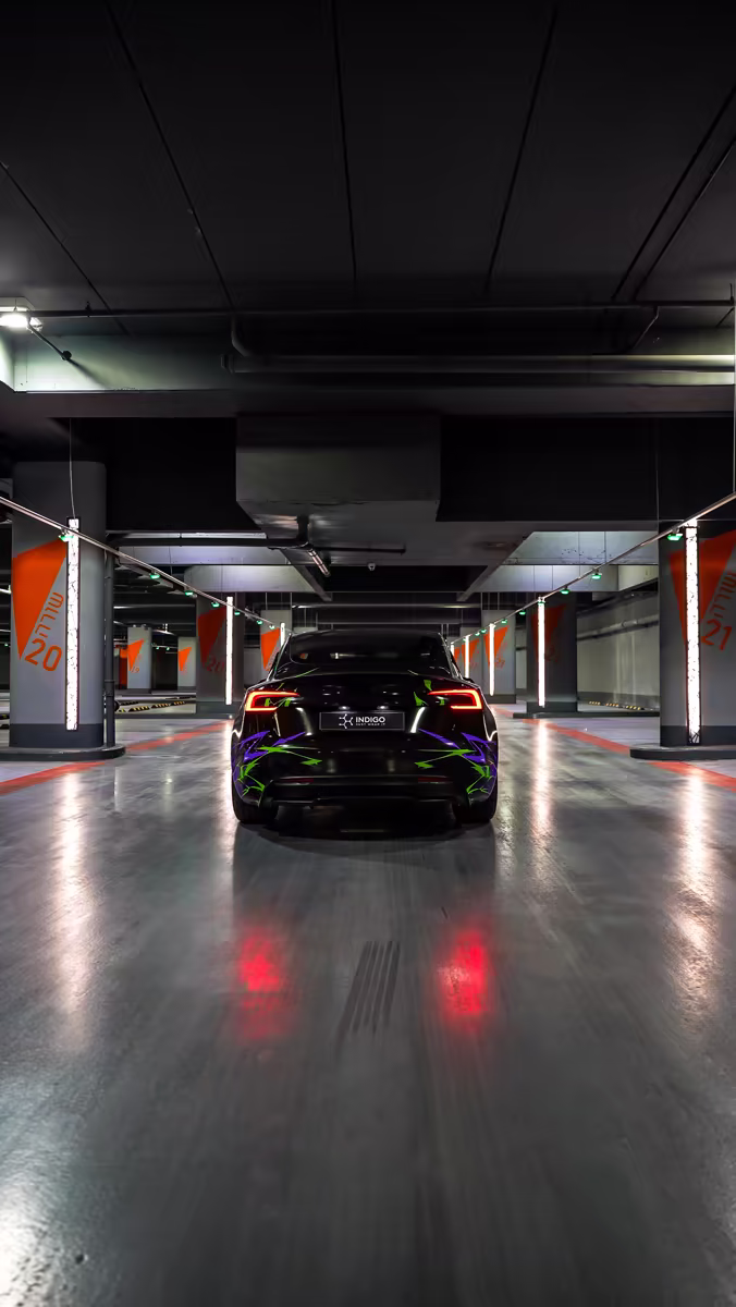 Tesla с авторской графикой Joker — фото 10