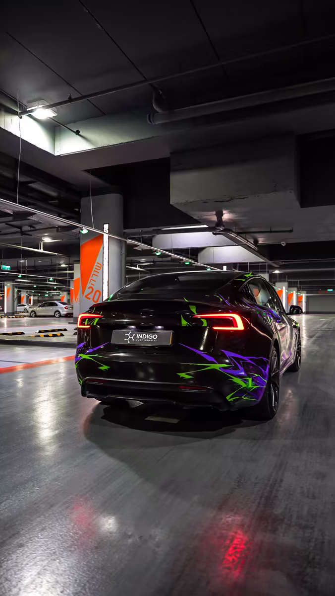 Tesla с авторской графикой Joker — фото 4