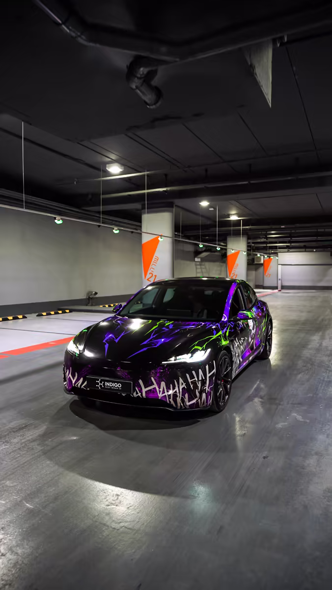 Tesla с авторской графикой Joker — фото 9