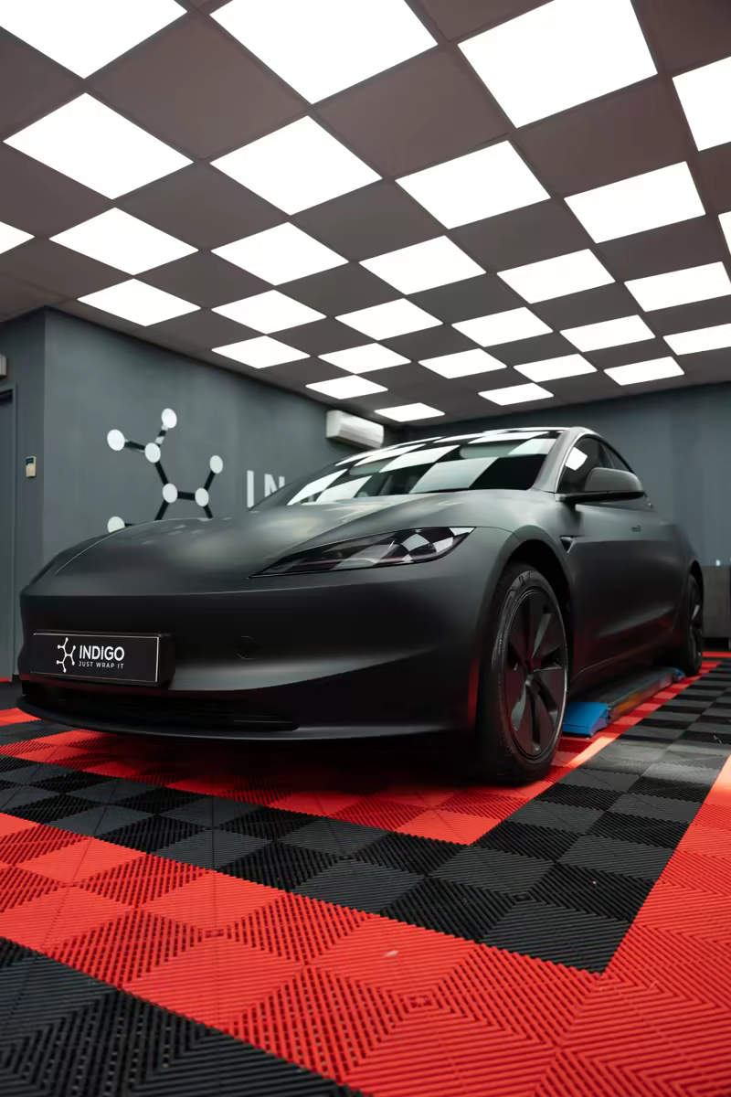 Плёнка PPF в матовом чёрном на Tesla Model 3 — фото 4